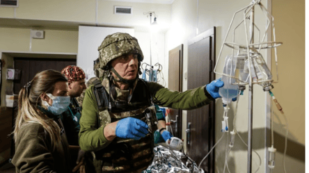 В "Азове" нужны анестезиологи — сколько денег будут платить - 290x160