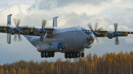 В Беларусь прилетели пять военных самолетов из России - 285x160