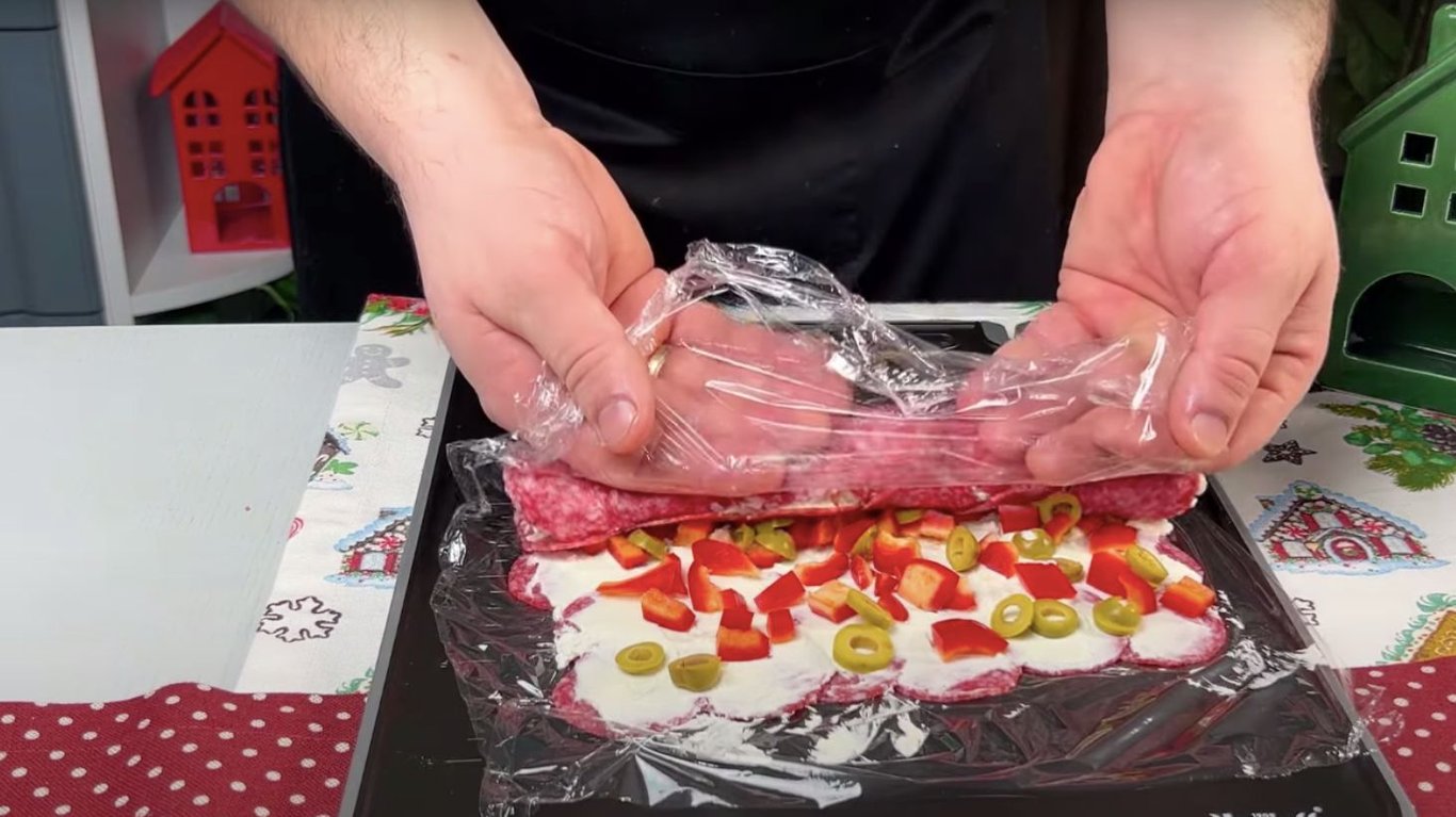 закуска с салями на новый год