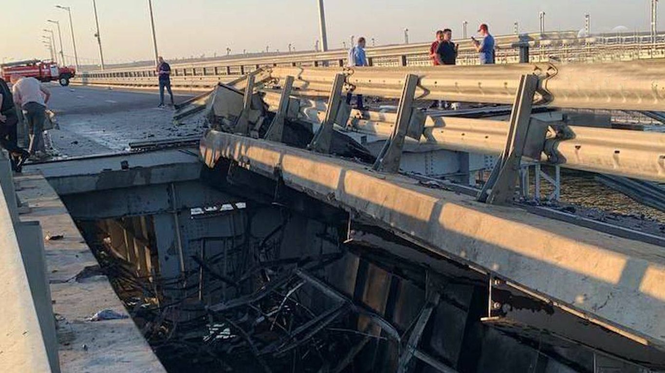 ЗМІ розповіли, хто стоїть за атакою на Кримський міст