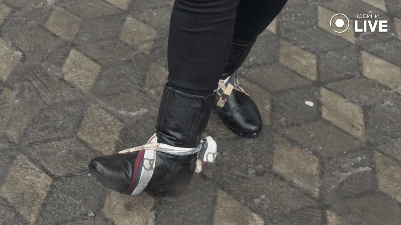 Каток замість тротуарів — Одеса в умовах ожеледиці - фото 2