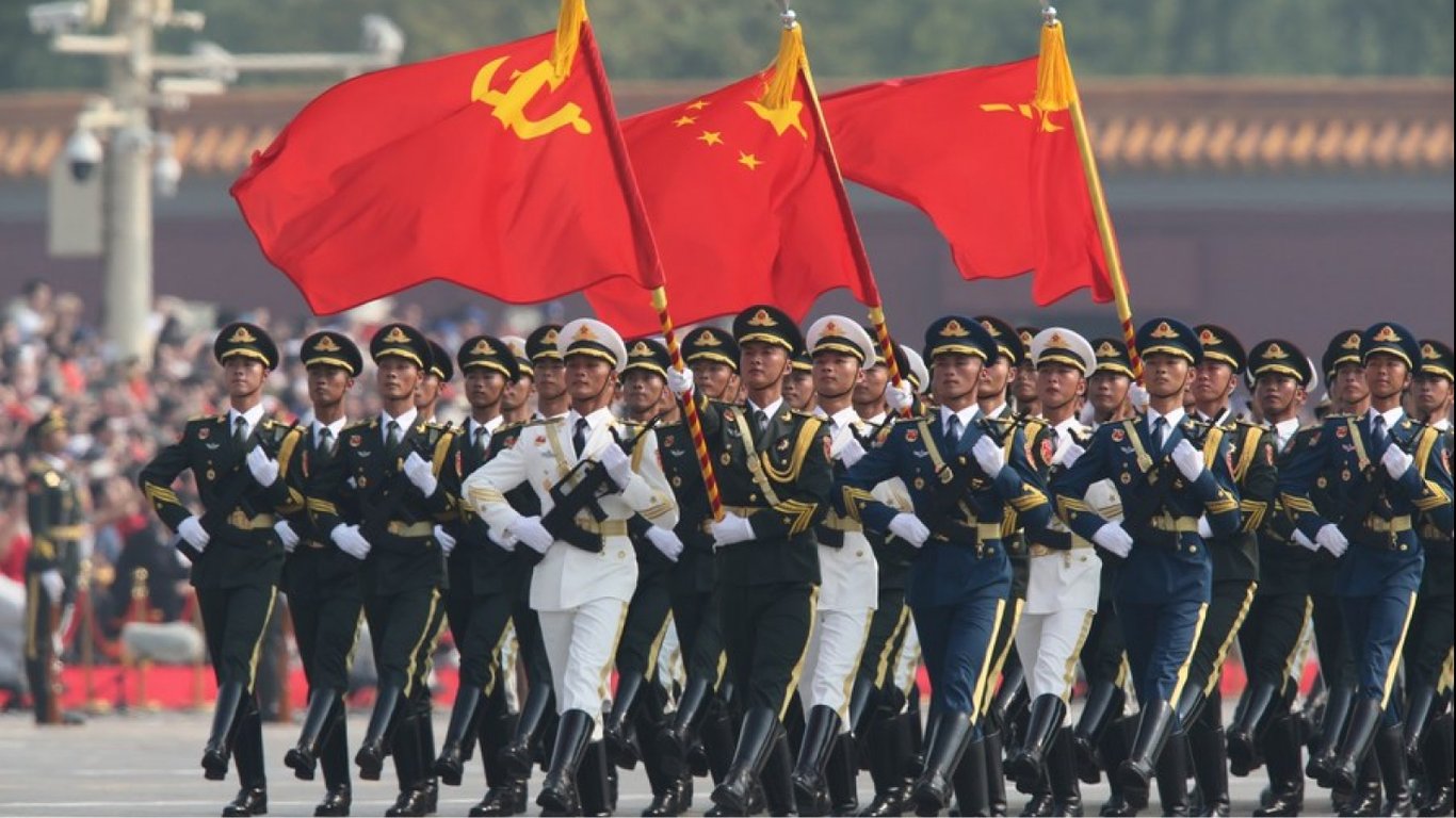 ​​​​​​​Китай збільшує видатки на збройні сили до 225 млрд доларів на рік і посилює готовність армії