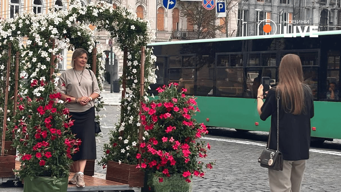 В Харкові відкрили нову квіткову локацію