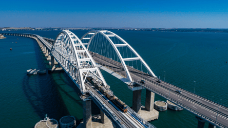 У мережі показали супутникові фото ремонту Кримського мосту - 285x160