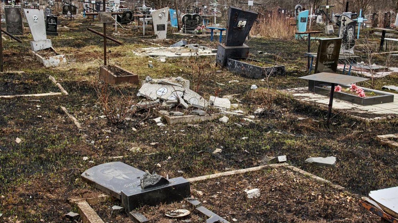 На Харківщині шахрай ошукав родичів померлих, обіцяючи забезпечити належне поховання