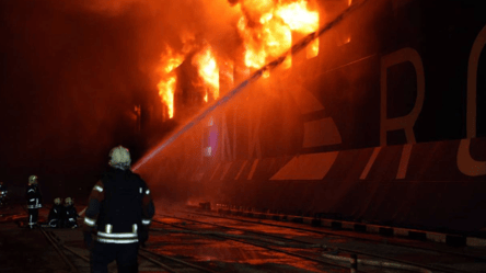 Зеленський підтвердив пошкодження цивільного судна на Одещині - 290x160