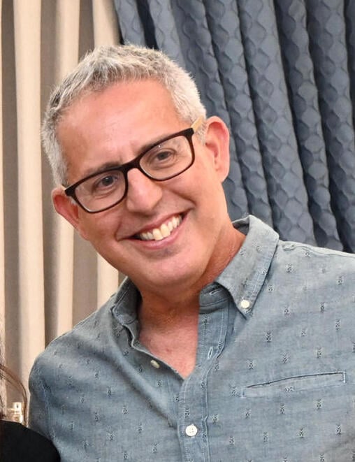 Продюсер Йоав Цафір