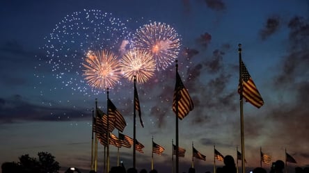 День незалежності США: історія свята та традиції святкування - 285x160