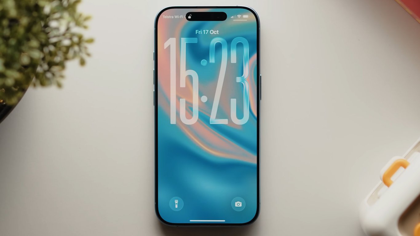 Что означает линия под иконкой батареи на iPhone