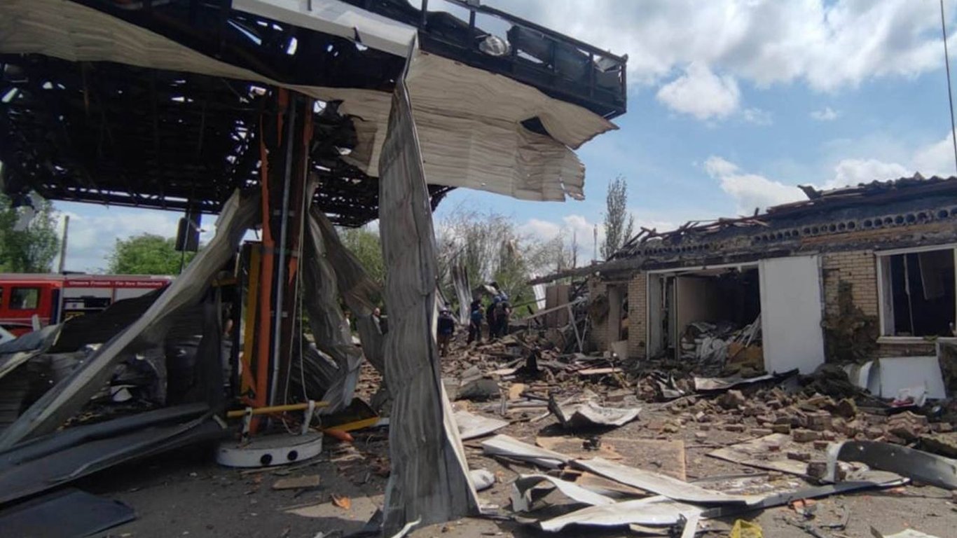 Росіяни обстріляли авіабомбами місто Торецьк на Донеччині