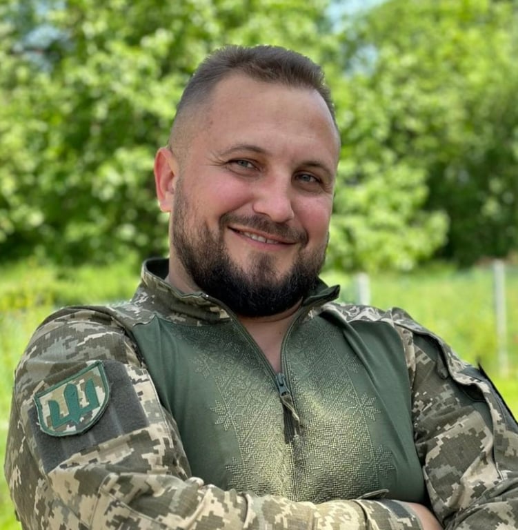 Найкращий ротний та друг — на війні загинув український письменник та юрист - фото 1