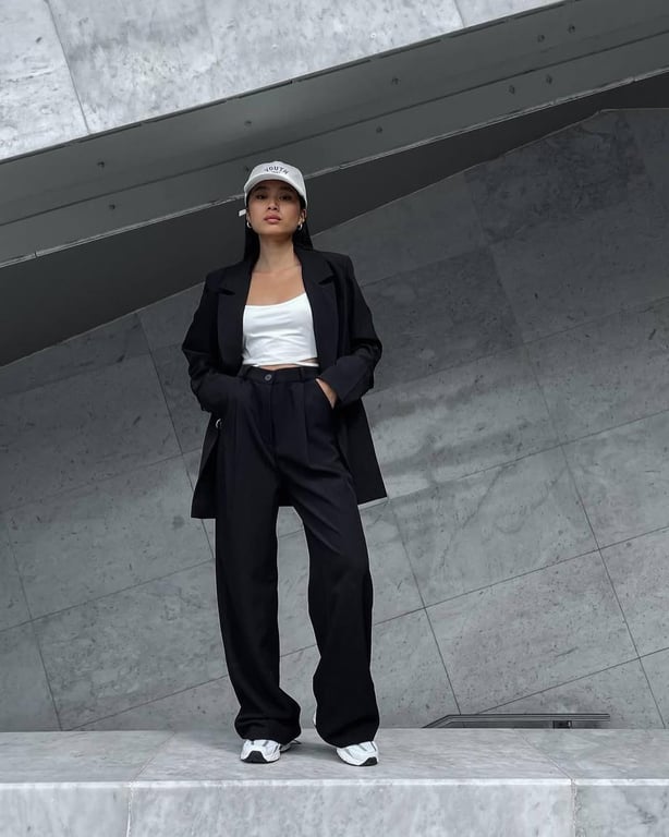 З чим носити штани у стилі 70-х