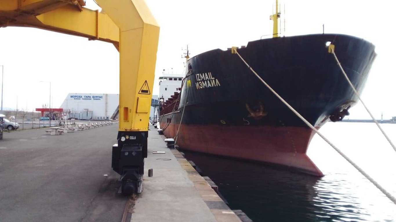 Дунайское пароходство отремонтирует "Измаил" в Болгарии