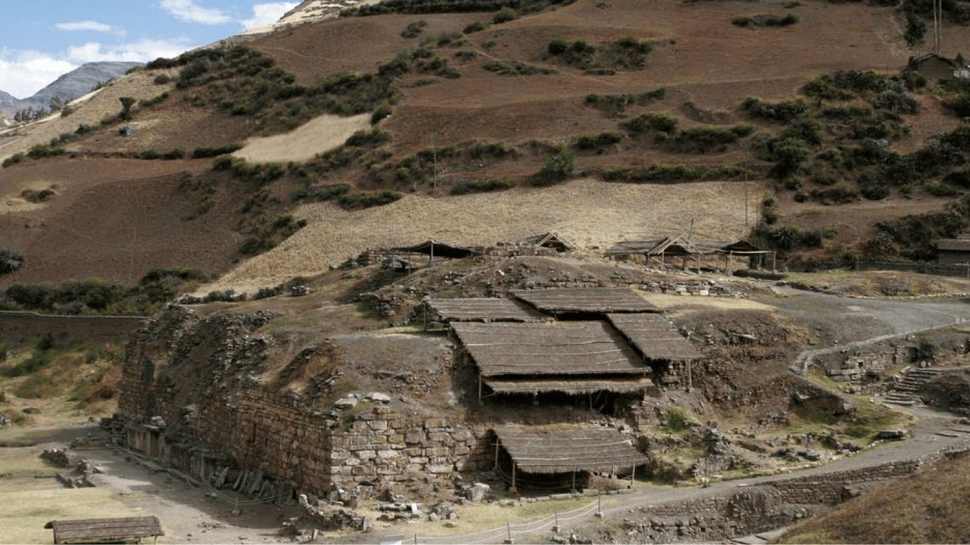 На місці храму в Перу знайшли закритий коридор, якому 3000 років