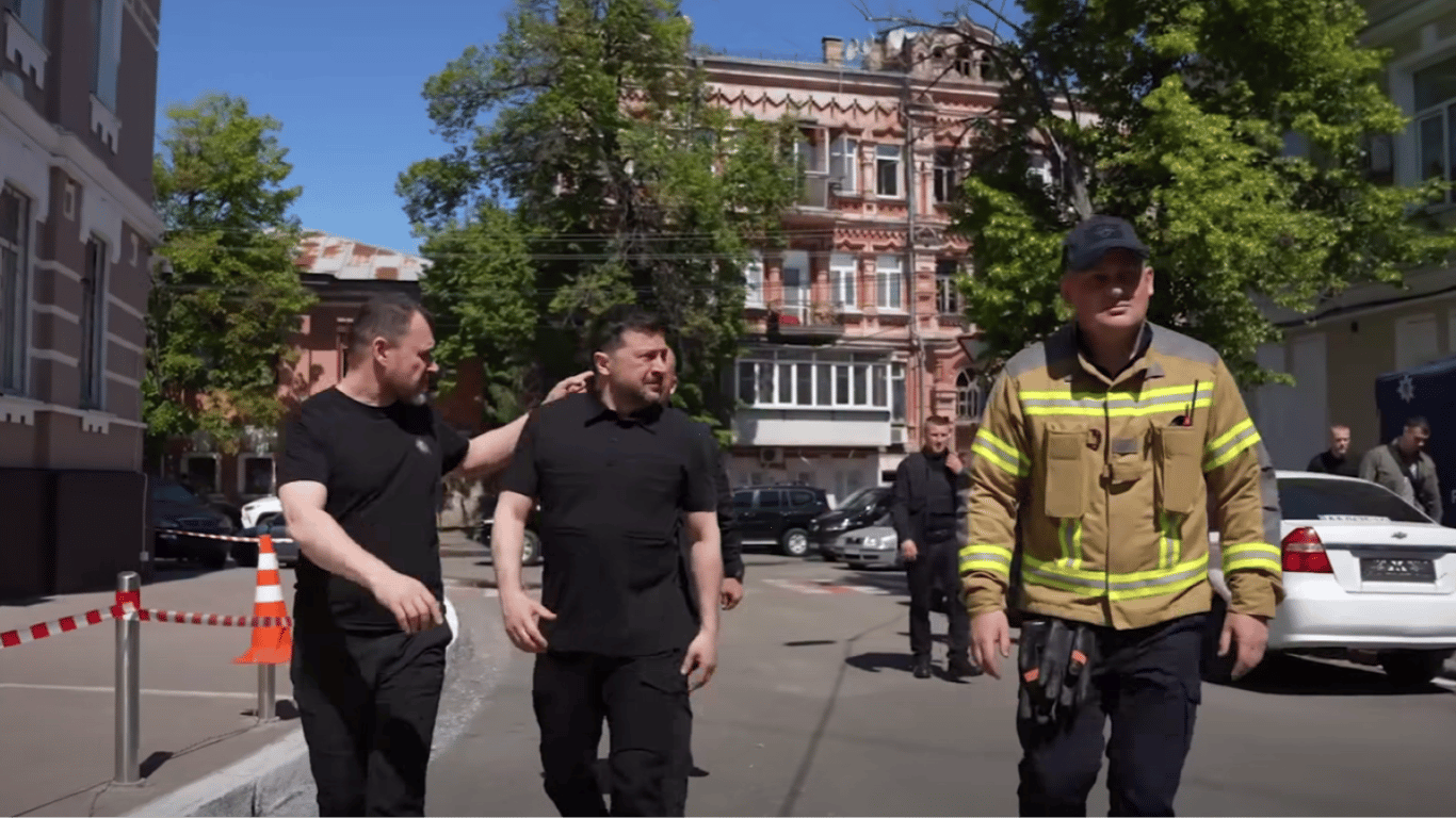 Пошкодження архітектурних пам'яток Києва: Зеленський розкрив руйнування