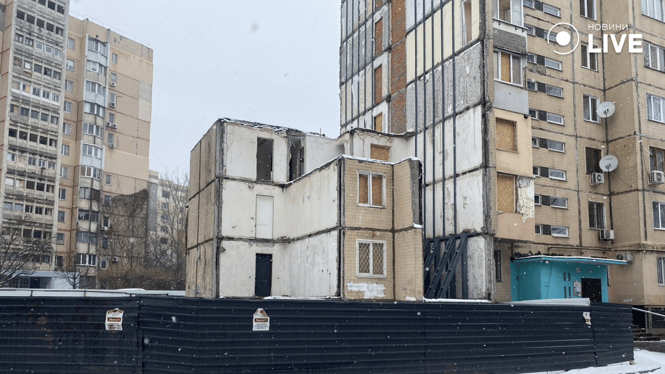 Як виглядає будинок, в який влучив дрон