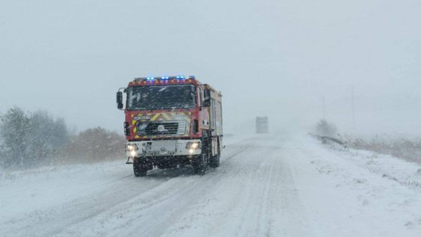 Сніговий апокаліпсис на Півдні — жителів Одеси попередили про відключення опалення та води