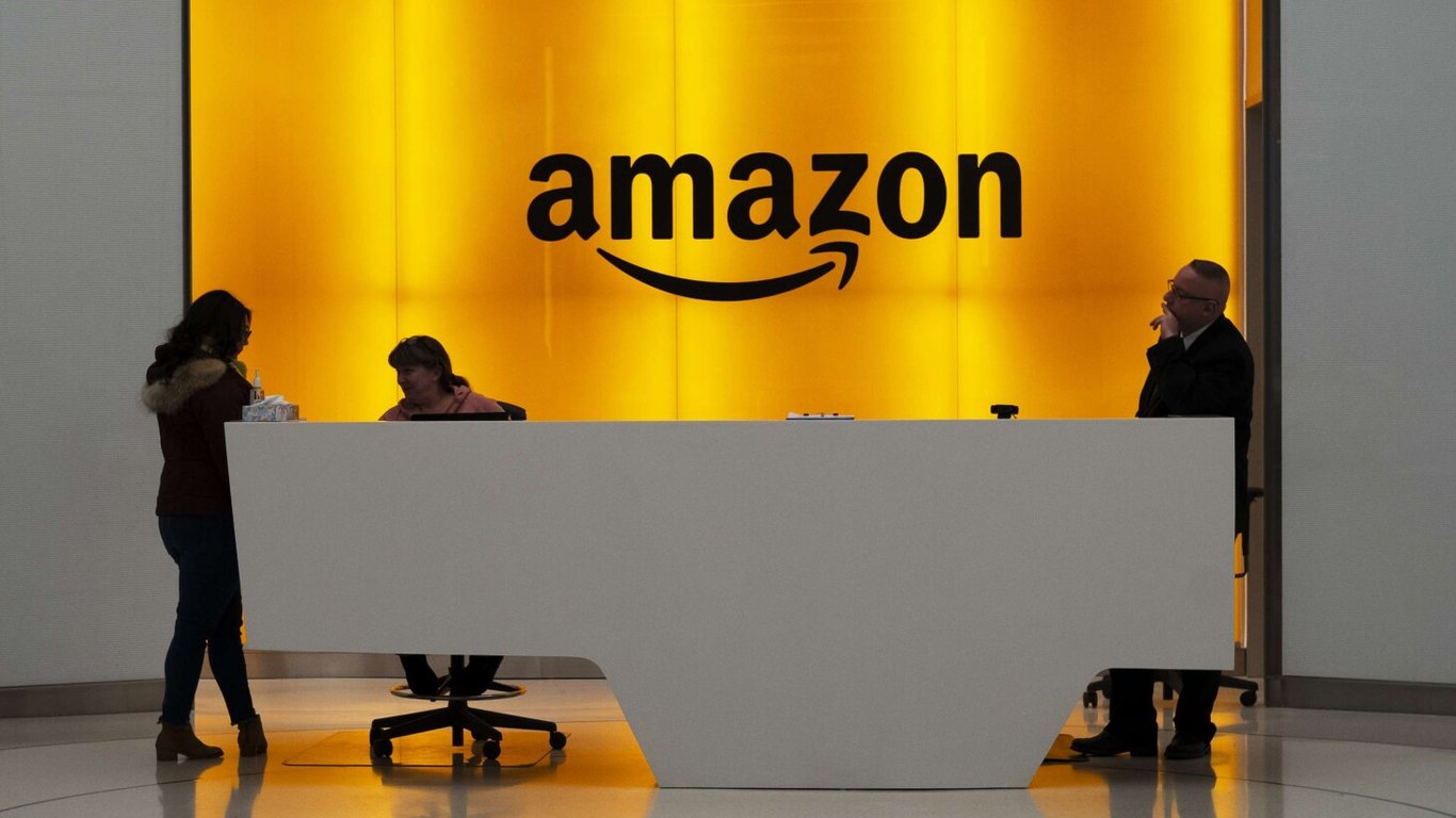 Amazon звільнить понад 18 тисяч співробітників