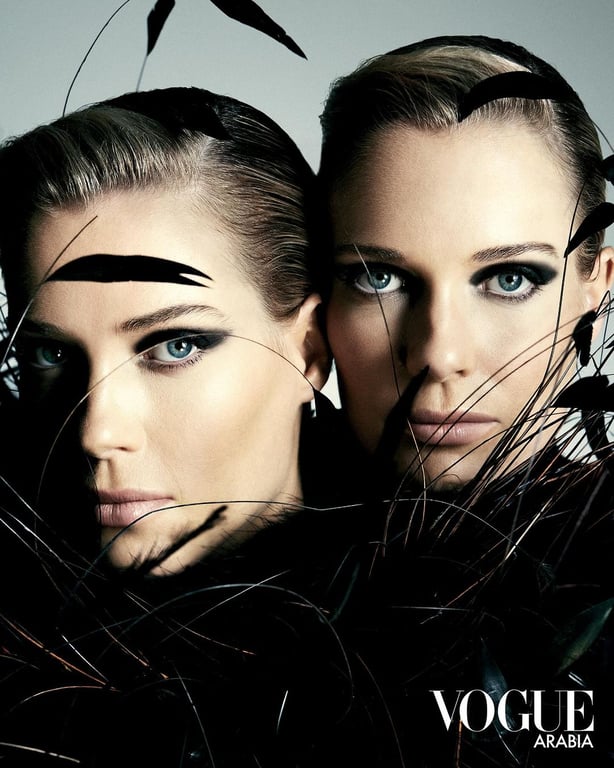 Леди Амелия Спенсер и леди Элиза Спенсер. Фото: Vogue Arabia