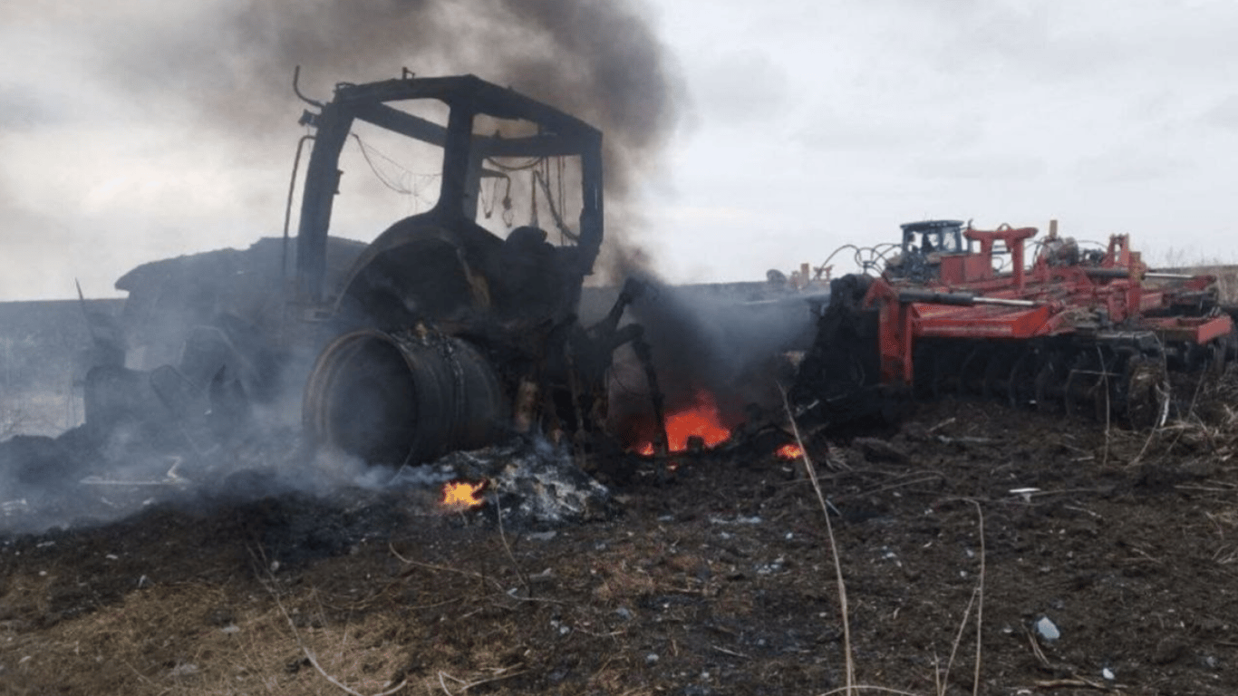 На Харківщині трактор наїхав на вибухівку: є постраждалий