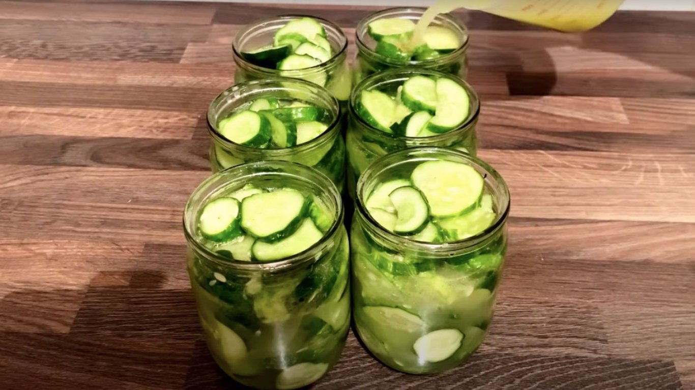 рецепт салата из огурцов на зиму