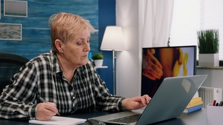 Пенсии при отсутствии стажа — на что могут рассчитывать украинцы - 285x160