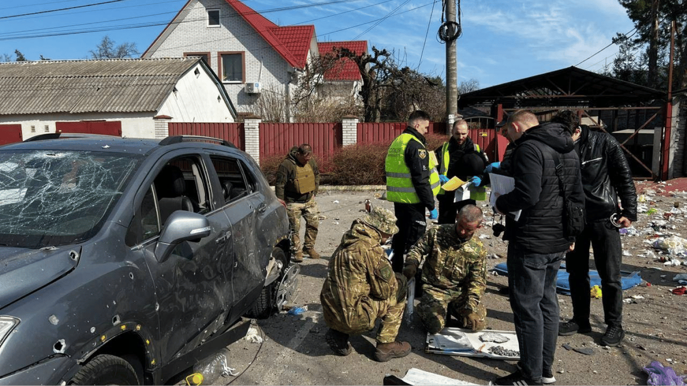 Теракт в Бучі: підозрюваний заявив, що його шантажували вбивством матері