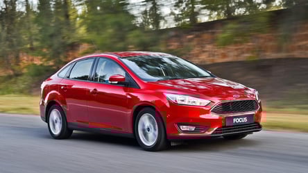 Який Ford Focus III з пробігом кращий: бензиновий чи дизельний - 290x166