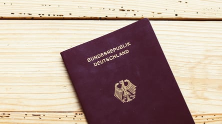 Скільки потрібно заплатити за оформлення паспорта Німеччини — суми у лютому - 285x160