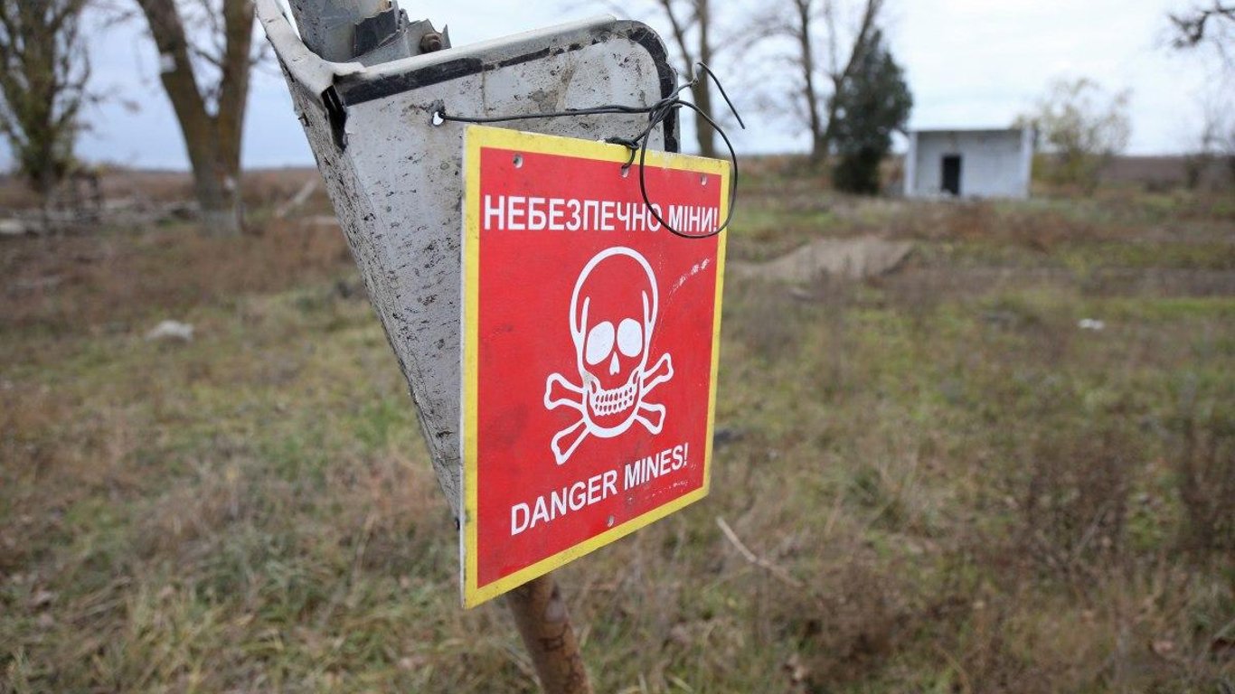 В Україні розмінували майже половину пріоритетних сільгоспземель