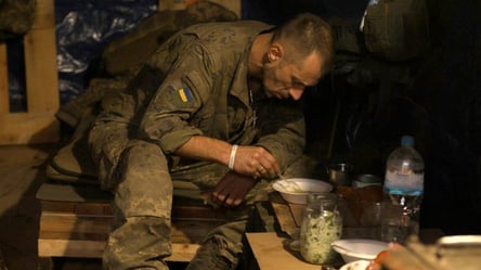 "Доводиться долати кілометри": як харчуються українські військові на фронті - 290x160