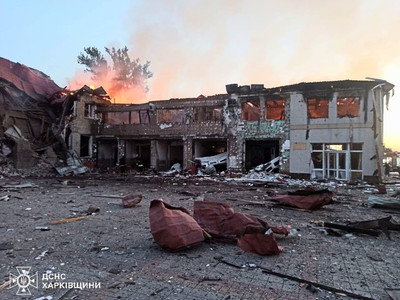 Russian strike hits railway in Lozova, Kharkiv Region — photo report