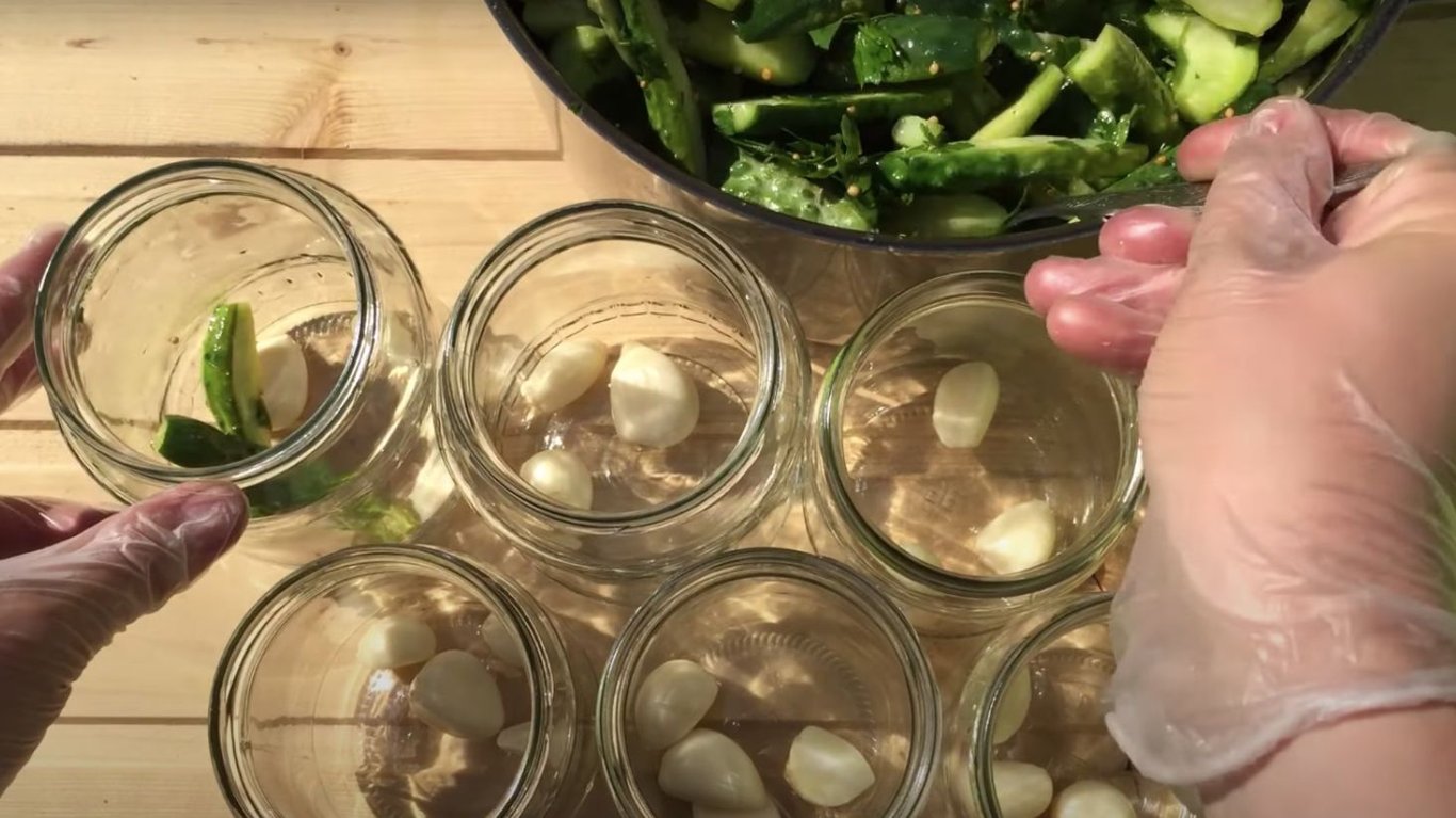 рецепт маринованных огурцов