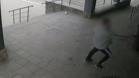 У Запоріжжі сталася стрілянина між чоловіком та поліцейським - 285x160