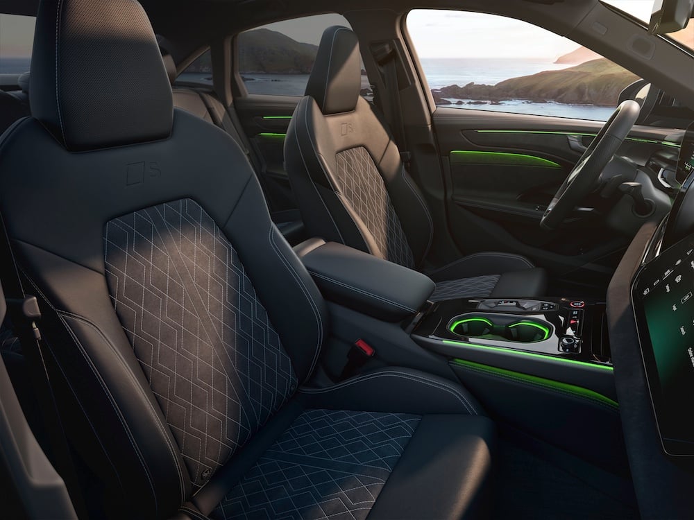 Інтер’єр Audi A6 e-hybrid