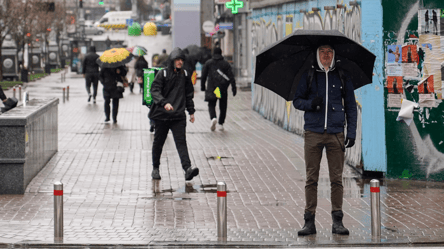Одессу зальет дождем — синоптики дали предупреждение на завтра - 290x166