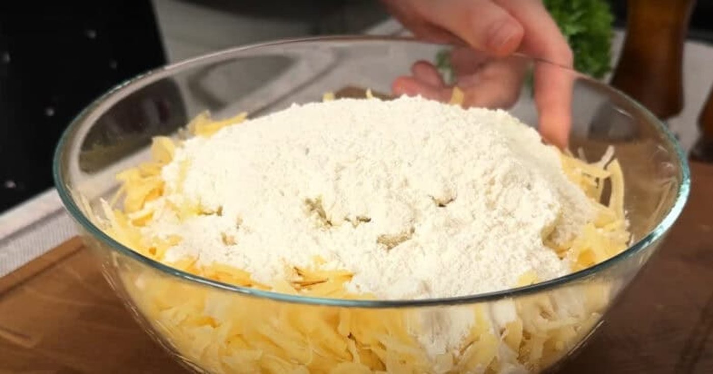 Пиріг з дерунів з начинкою - рецепт