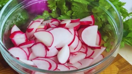 Топ-3 лучших салата из редиса: простые рецепты на каждый день - 290x160