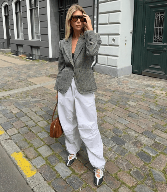 Сучасний образ в легкому виконані