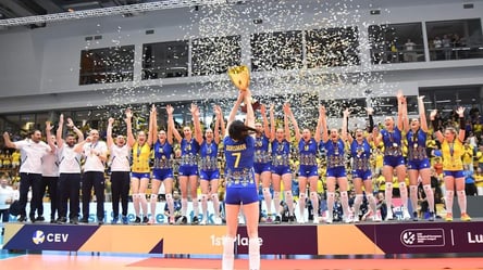 Женская сборная Украины - чемпион Золотой Евролиги - 285x160