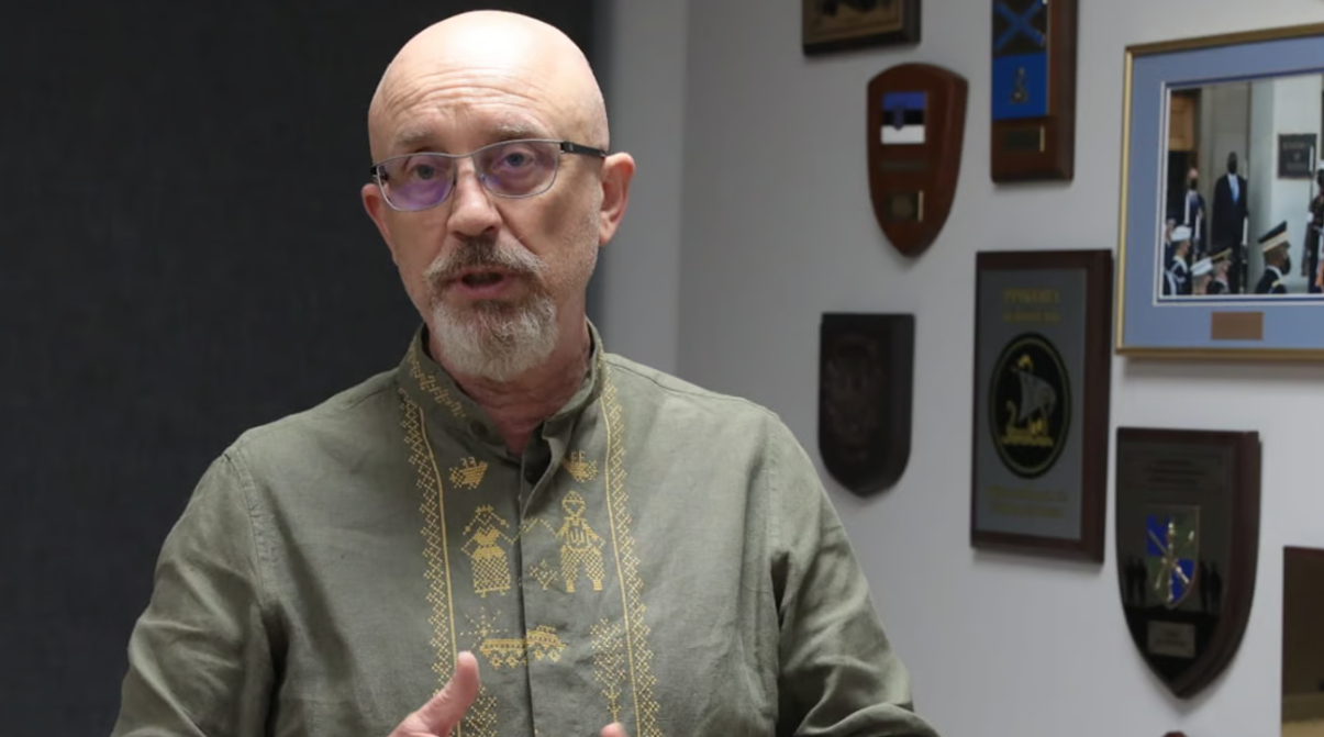 Министр обороны Украины Алексей Резников. Фото: Укринформ