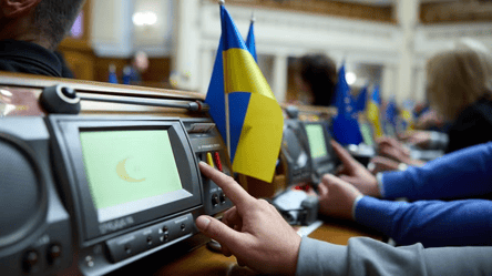 Рада вызвала на заседание Умерова и Свириденко - 285x160