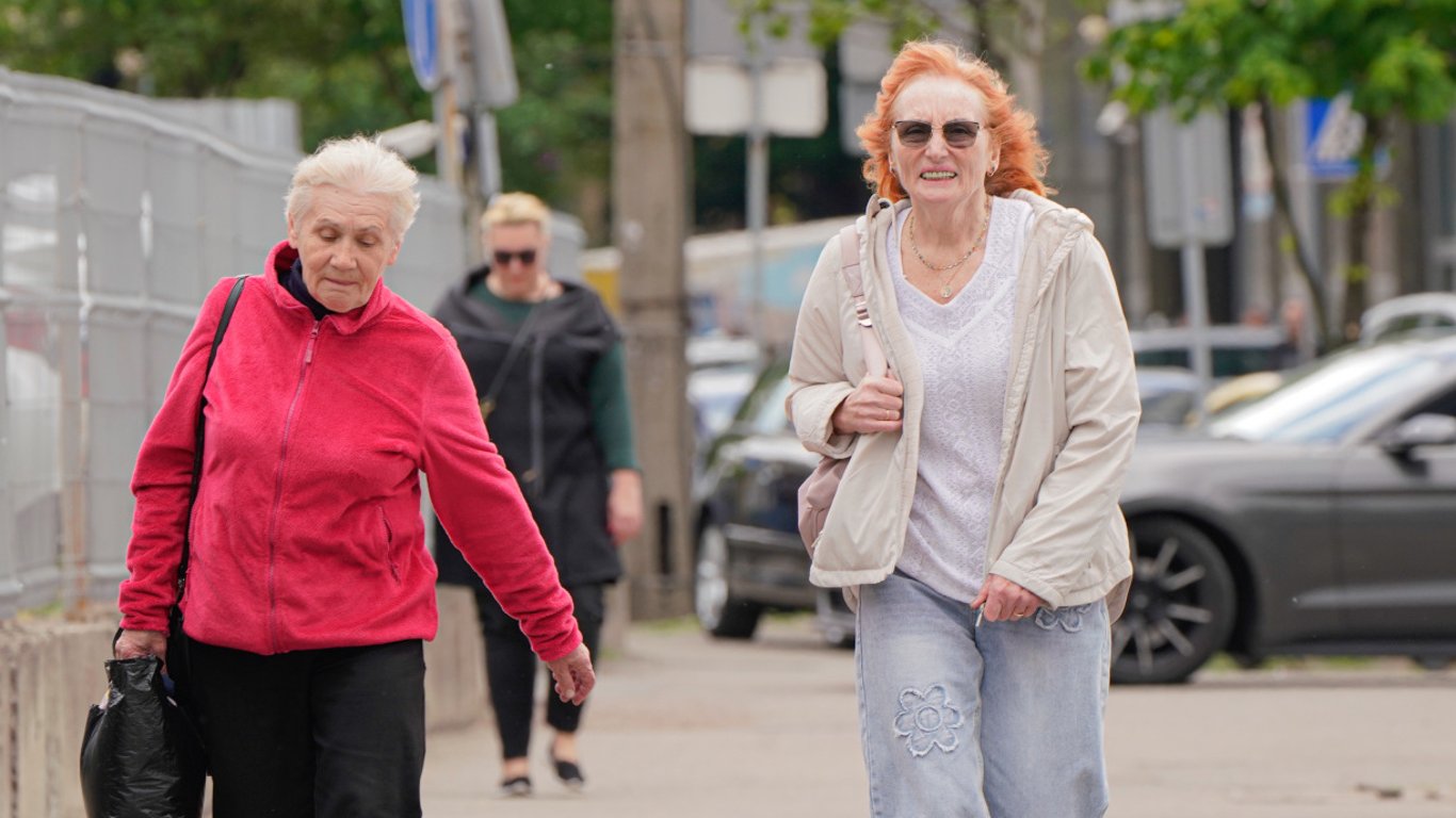 Пенсии, больничные и акцизный налог: три главных нововведения апреля