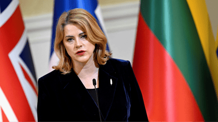 Премьер Латвии подала в отставку после скандала с дронами - 290x160