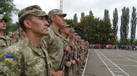 Скільки українців мають мобілізувати 2024 року — нардеп назвав дані командування ЗСУ - 285x160