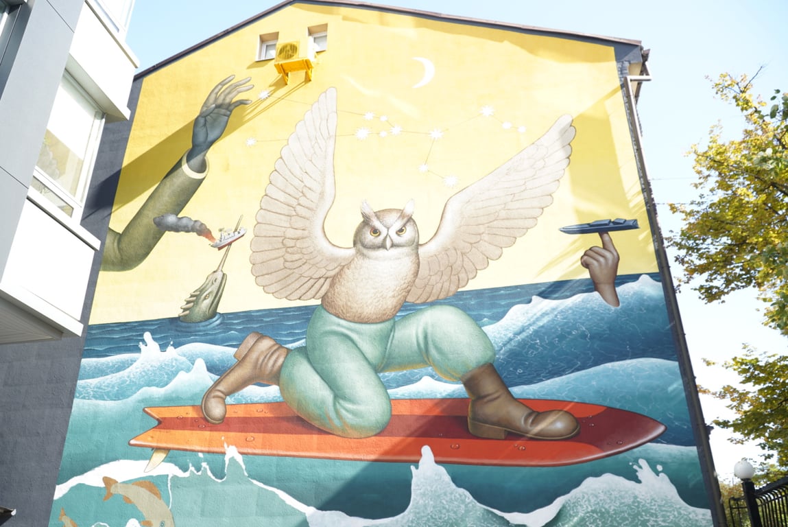 "Мудрий панує над зірками" — у Києві з'явився мурал, присвячений розвідці - фото 4