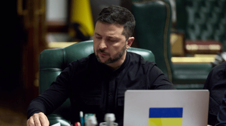 Зеленский обсудил со Стармером удар РФ по энергетике - 285x160