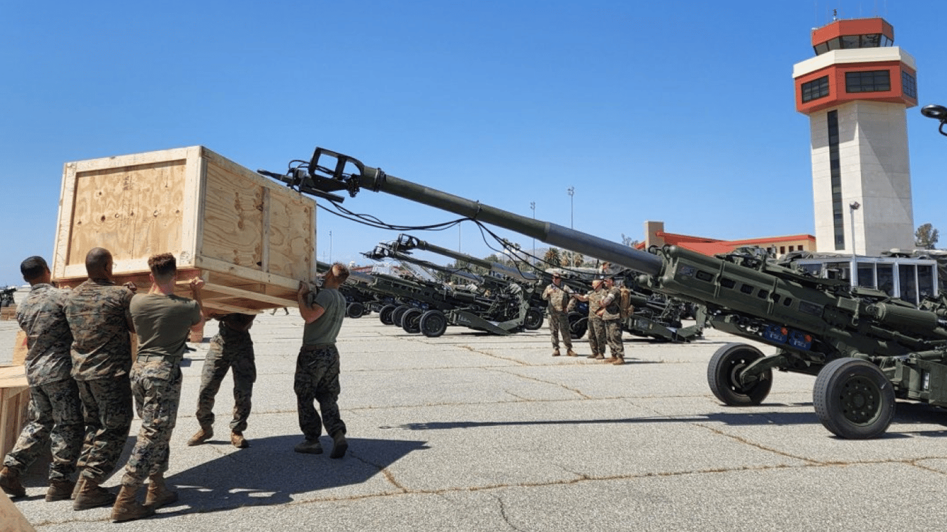 Турецькі шахраї організували велику аферу з постачання військового обладнання для України