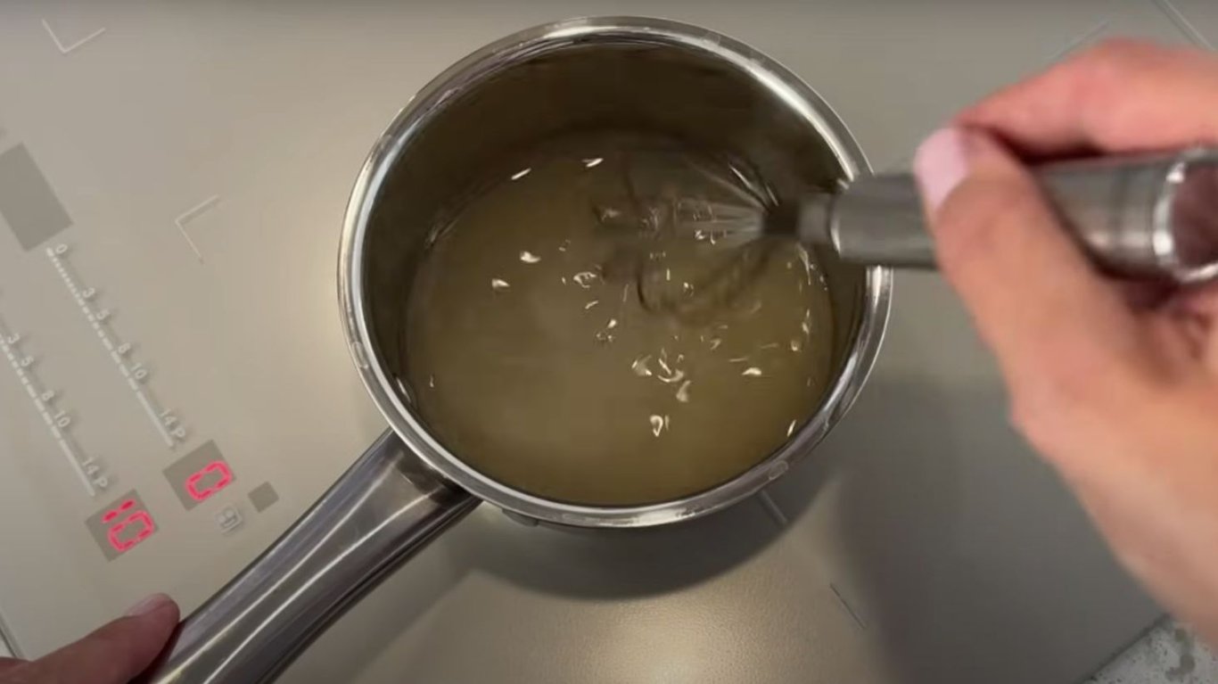 простий рецепт шоколадного торта з вишнями 