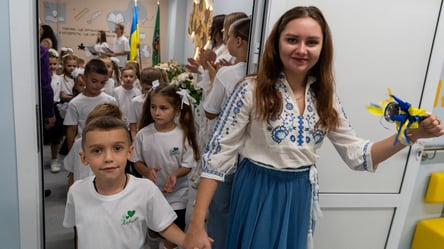 Зарплаты учителя по-новому — как предлагают рассчитывать суммы - 285x160